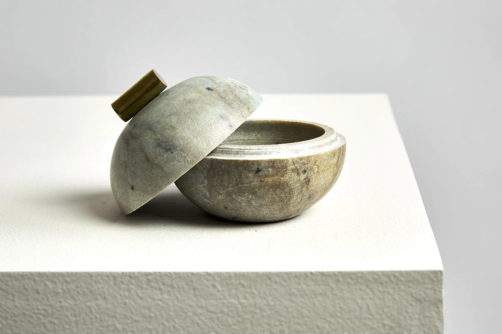 Bola Sabão Soapstone Pots