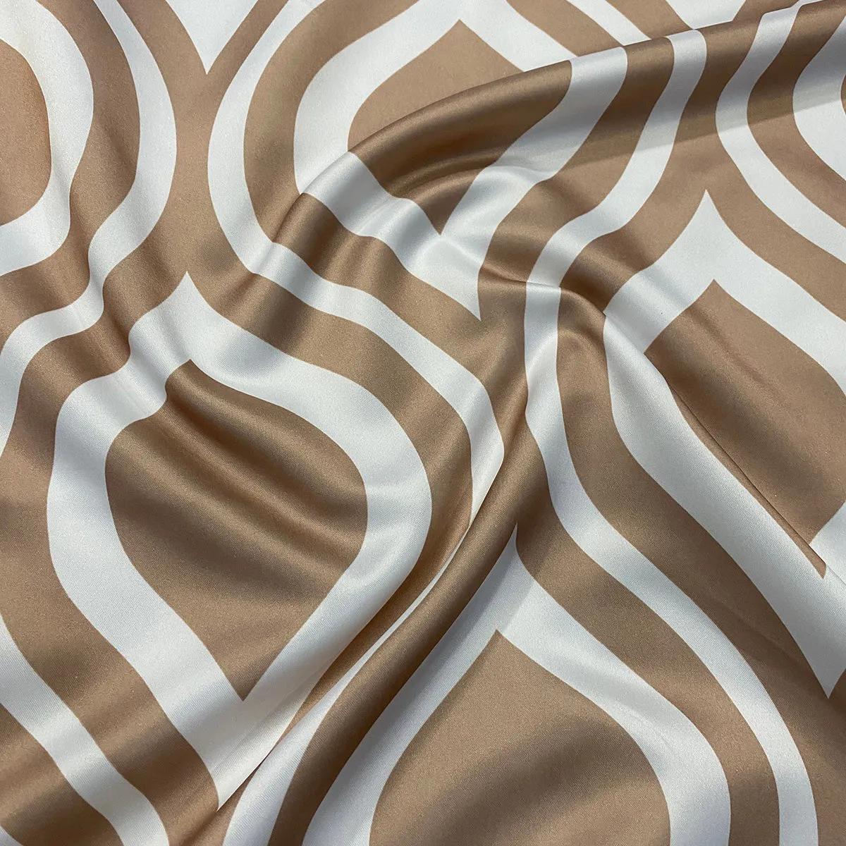 Groovy Print (Lamour) Table Linen in Khaki
