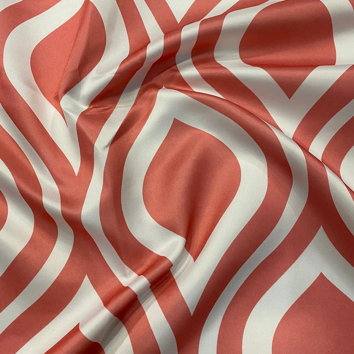 Groovy Print (Lamour) Table Napkin in Coral
