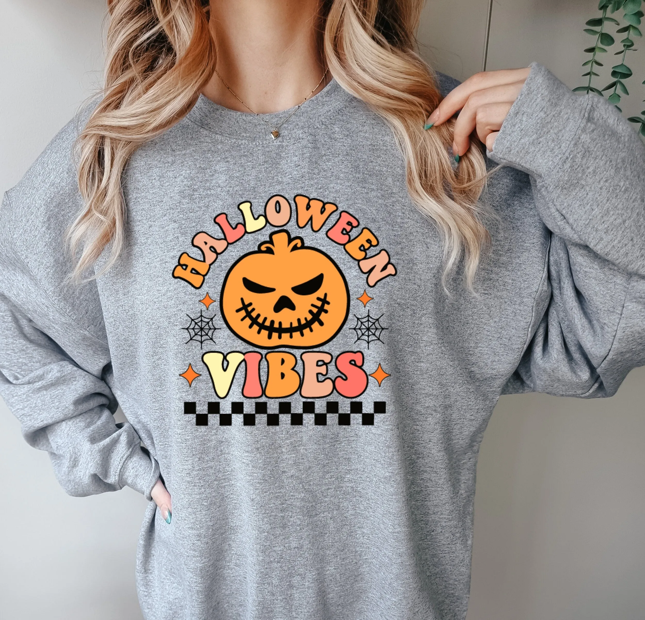 Halloween Pumpkin  vibes, Cute Pumpkin Shirt, Retro Halloween Shirt, Halloween Sweatshirt, retro pumpkin, Halloween Costumes, groovy pumpkin