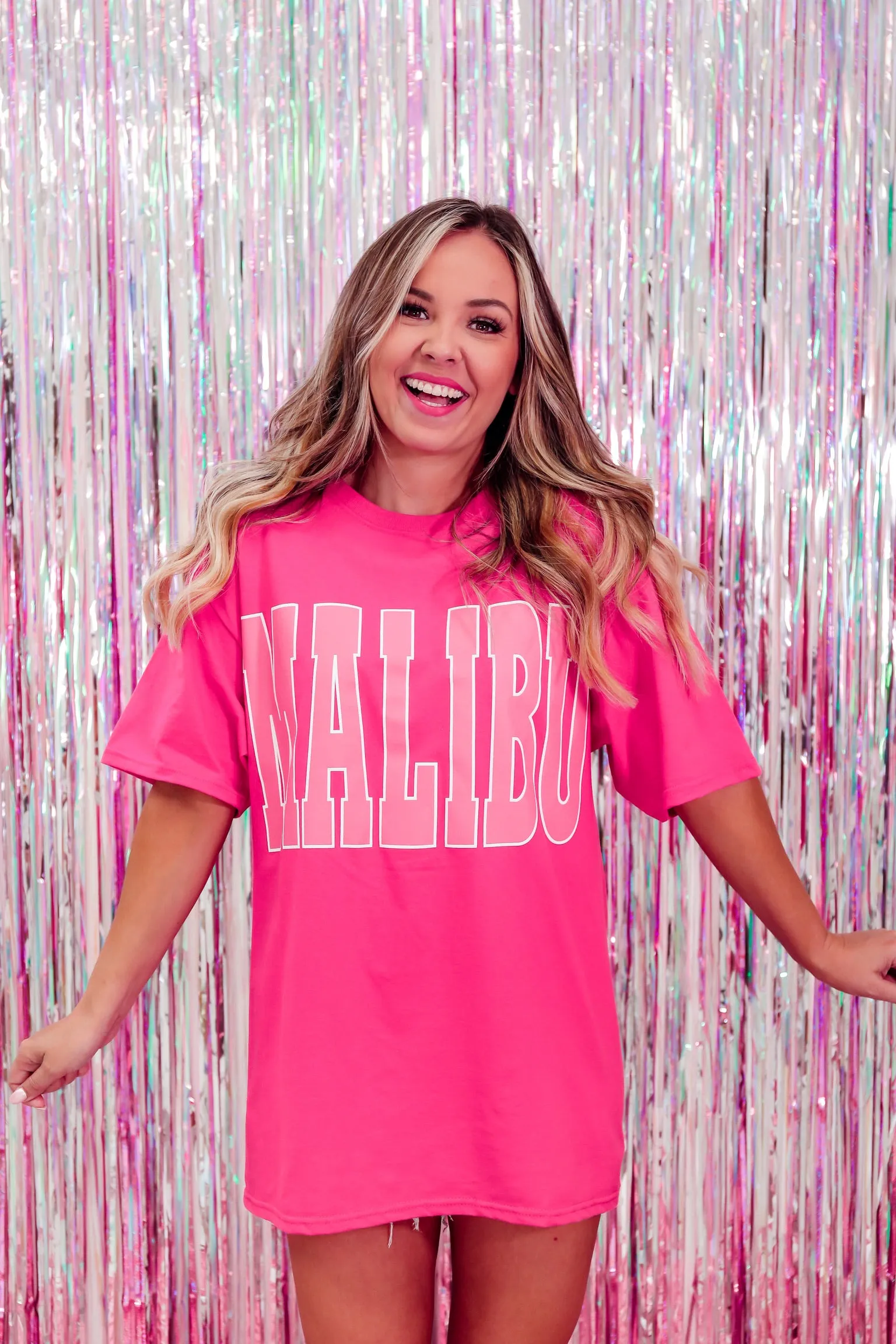 Malibu Graphic Tee - Pink