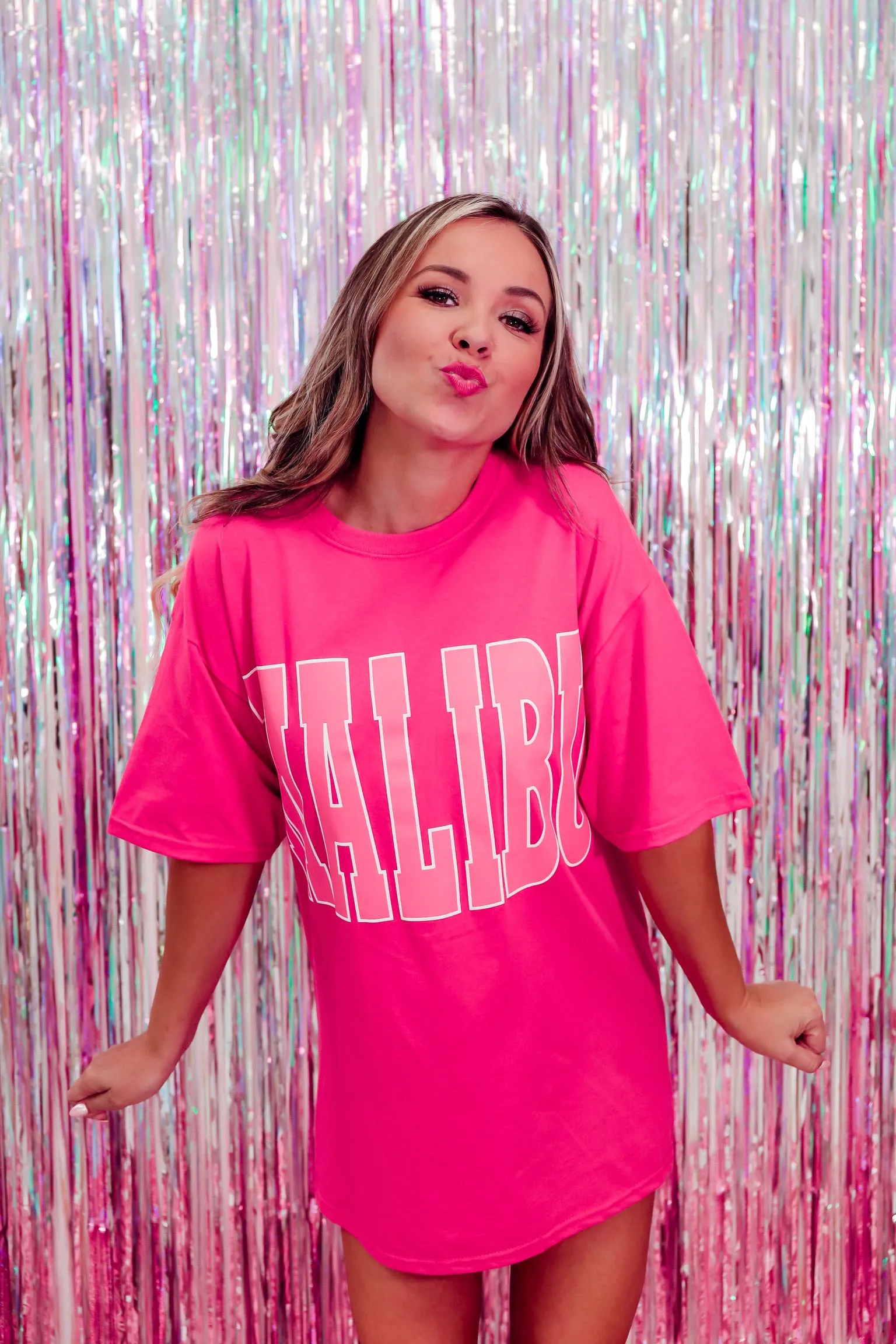 Malibu Graphic Tee - Pink