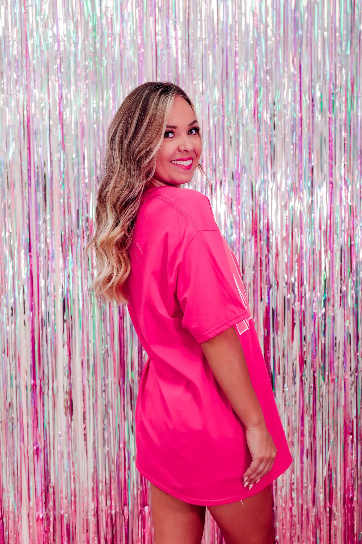 Malibu Graphic Tee - Pink