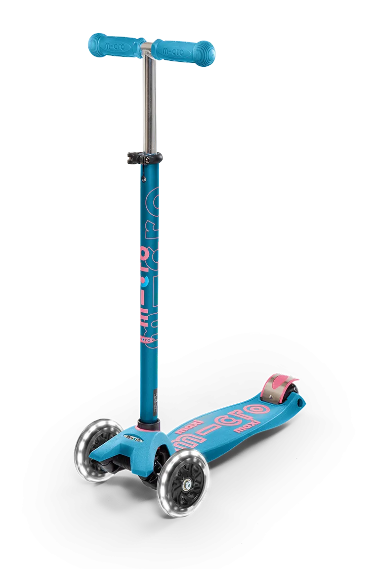 Micro Maxi Deluxe LED Scooter