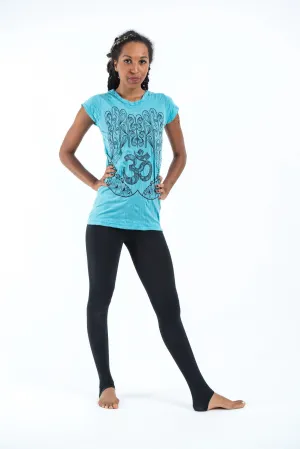 Womens Om hands T-Shirt in Turquoise